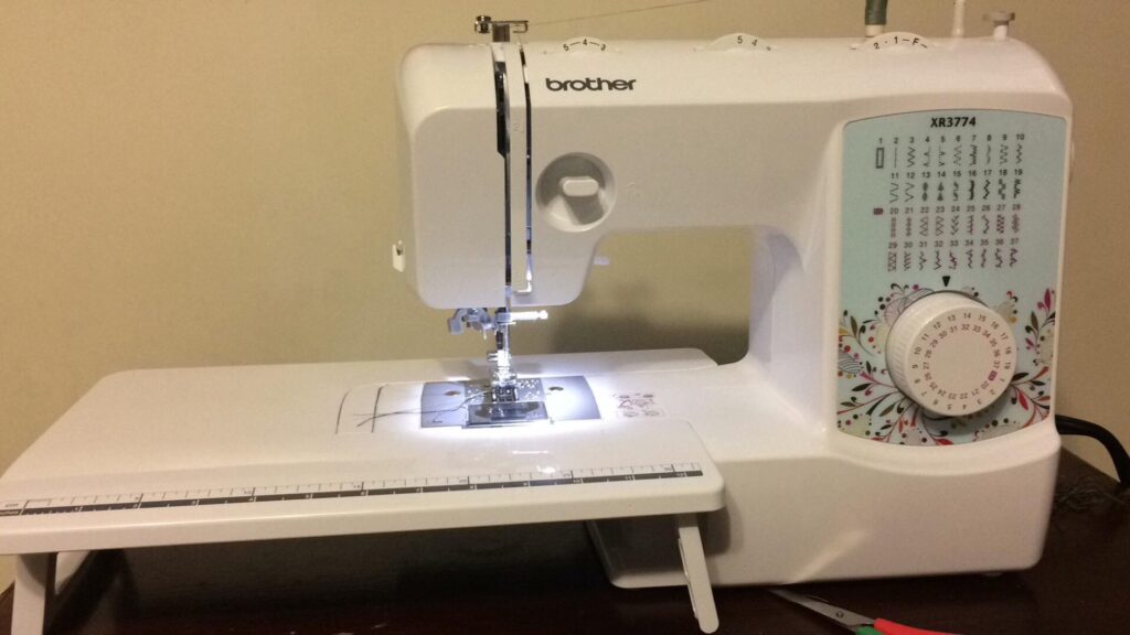 Struggling to choose? Brother XR3774 vs CS7000X compared with clear differences, user feedback, and expert insights.