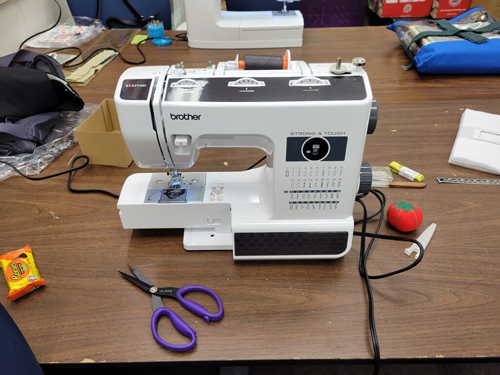 Brother ST371HD vs Singer 4432: Learn which machine offers smoother stitching, stronger construction, and better long-term value.