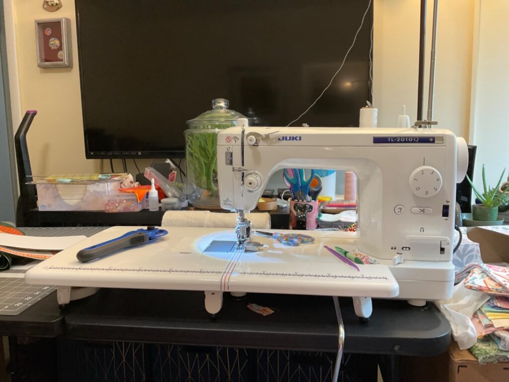 Compare Brother PQ1600s vs Juki TL2010q in terms of stitch consistency, speed, accessories, ease of use, and long-term reliability.