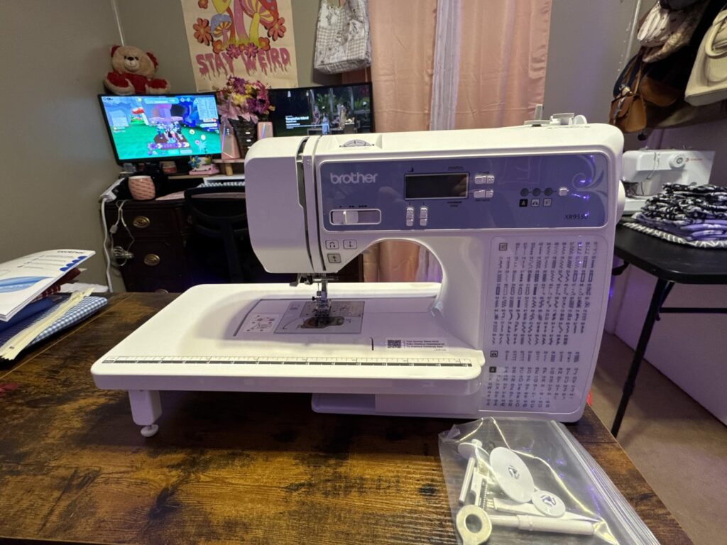 Which sewing machine wins? Our Brother XR9550 vs CP100X comparison reveals the strengths, weaknesses, and best choice for every sewist.Which sewing machine wins? Our Brother XR9550 vs CP100X comparison reveals the strengths, weaknesses, and best choice for every sewist.