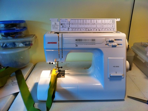 Don’t buy blindly! Our Janome JW8100 vs HD 3000 comparison uncovers the biggest differences and helps you pick the better machine.