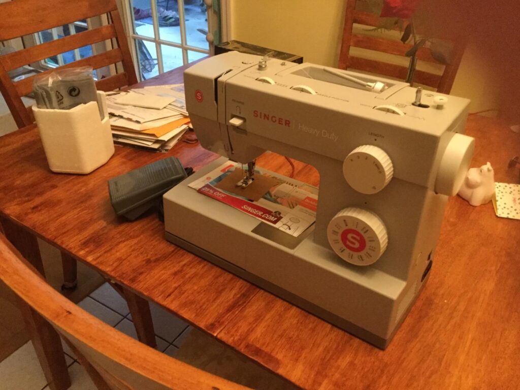 Singer 4423 vs 5523: Compare stitch options, sewing speed, construction, accessories, ease of use, and more before choosing your next machine.